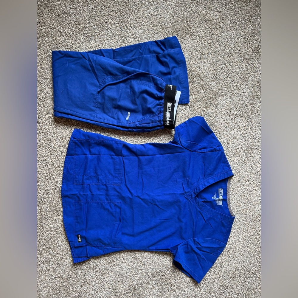 XS Royal Blue Scrubs set. Greys Anatomy by Barco.